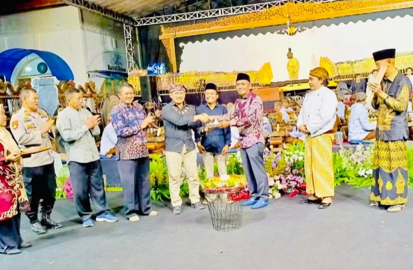 F0B1B0BB 8CB2 4ED5 9DCA CF94B91CA6E7