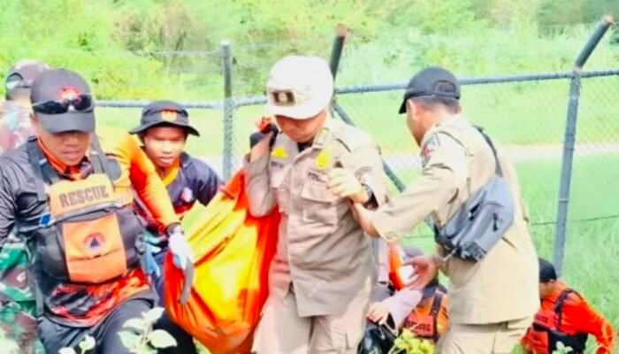 BPBD Bojonegoro Evakuasi korban Terggelam di Desa Gayam