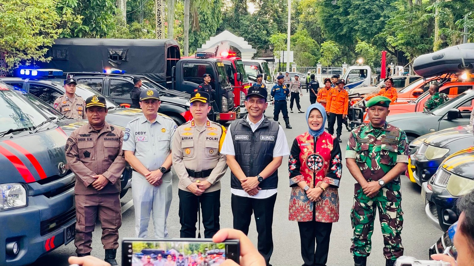 86A28517 0454 4C05 B553 A44599DCC8DB