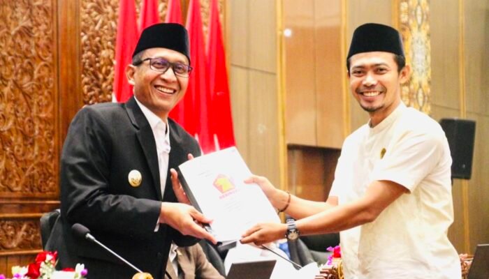 Gerindra Bojonegoro Setujui Raperda KTR: Wujudkan Ruang Publik Sehat Tanpa Diskriminasi
