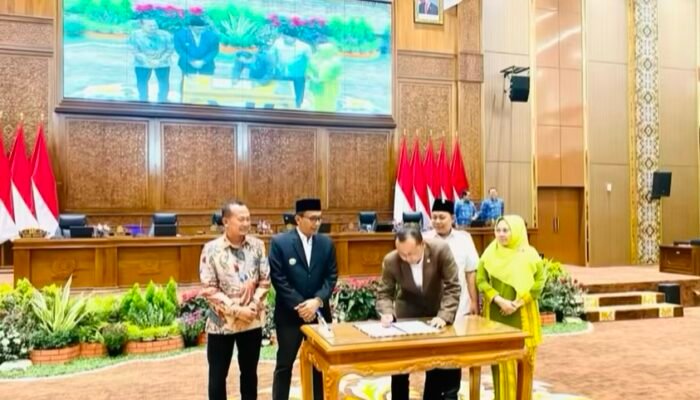 DPRD Bojonegoro Sahkan Perda Kawasan Tanpa Rokok (KTR)