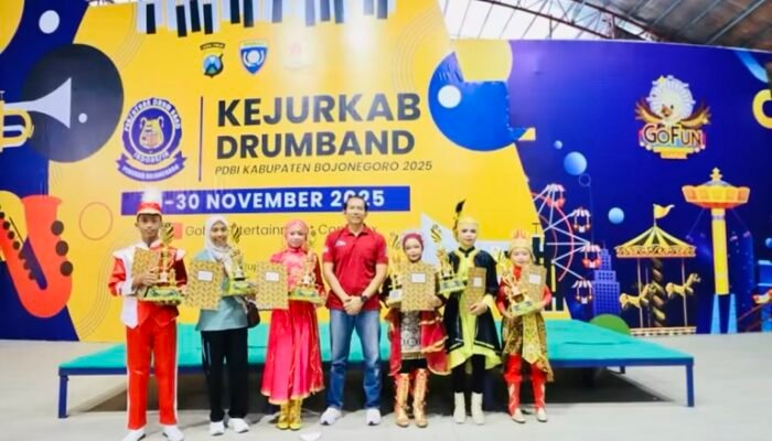 Inilah Para Juara Kejurkab Drumband PDBI Bojonegoro 2025