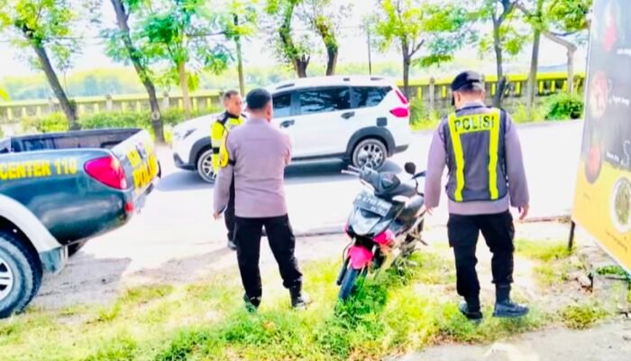 Pengendara Motor Tewas Usai Tabrak Tronton di Jalur Nasional Kalitidu Bojonegoro