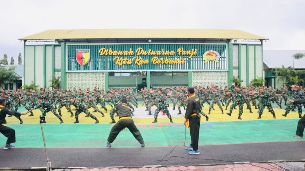 4DE6883A A095 4DAA B390 069CCAFBA907