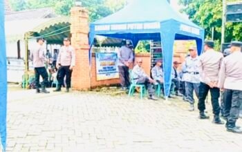 Kapolsek Ngasem Pimpin Pengamanan Pilkades PAW Desa Setren