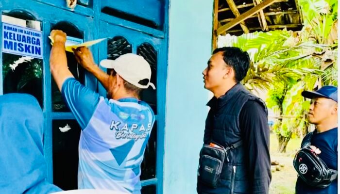 Pemasangan Stiker Miskin di Bojonegoro Capai 97 Persen