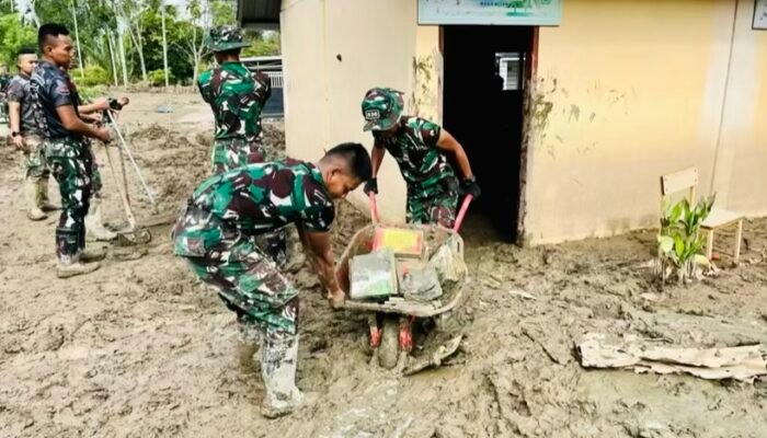 Mahasiswa Fakultas Hukum Universitas Bojonegoro melakukan penelitian Banjir Aceh Sumatra: Ketika Izin Kehutanan Menjadi Jalan Legal Menuju Bencana