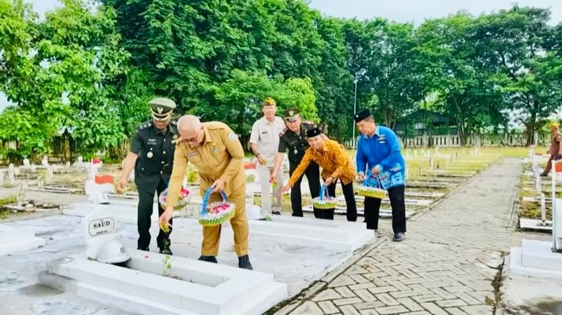 89499D37 B433 471D A13C EF6F22CE8425