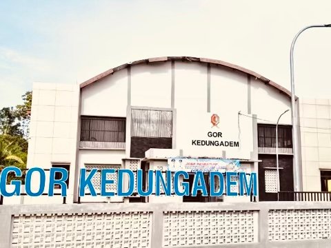 AEF22BB5 47B5 46D2 8470 3EC55C916905