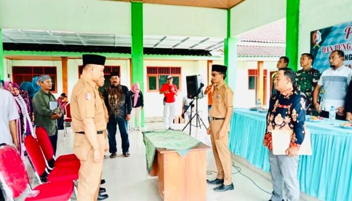Pemdes Kesongo Resmi Lantik Tiga Perangkat Desa Baru
