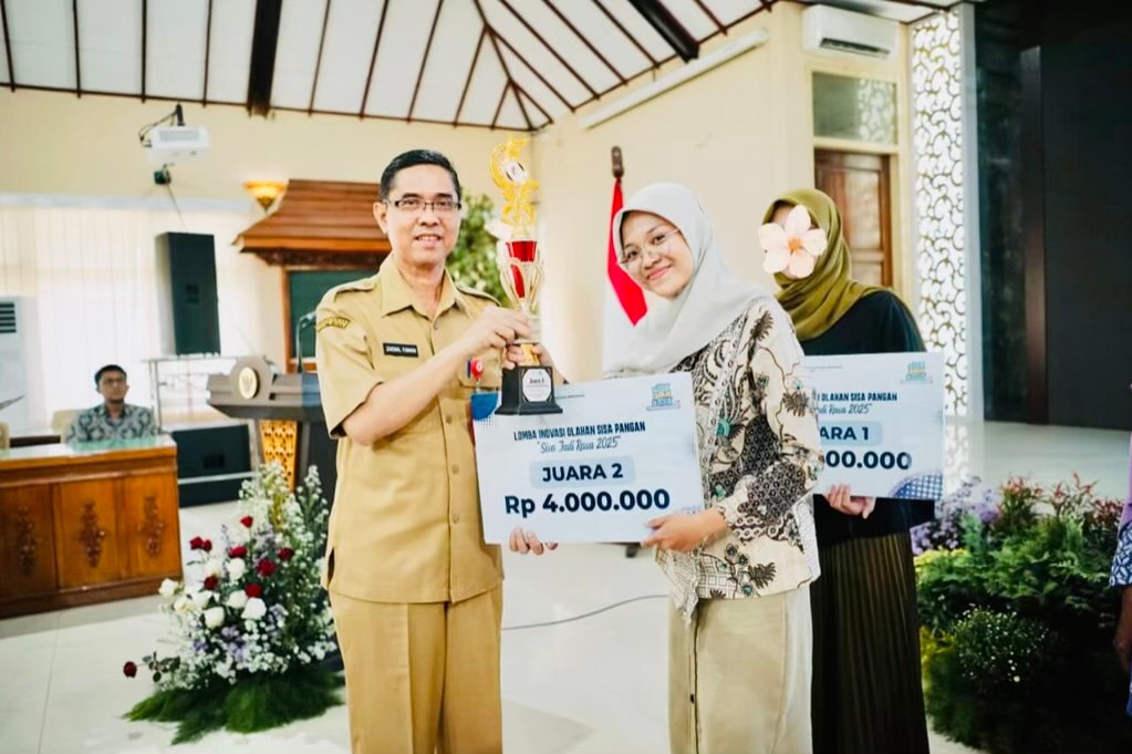 DEE07C70 B983 4E79 8CBC 91D987360735