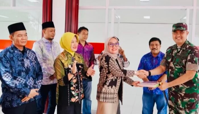 Dandim Bojonegoro Dampingi Wamenkop RI Resmikan KDKMP Desa Ngraseh