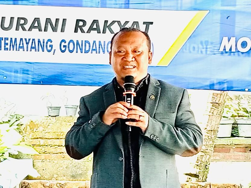 075D96A5 1FFC 4063 AD73 F04AA441890B