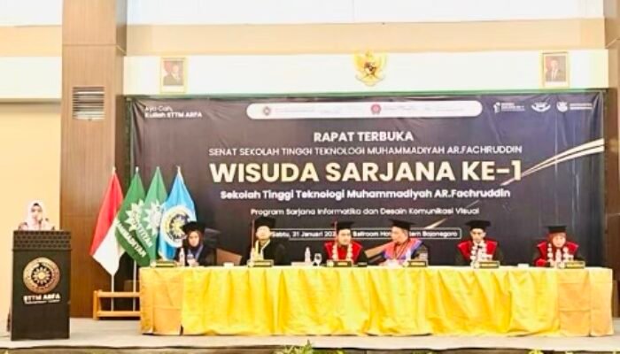 STTM ARFA Bojonegoro Gelar Wisuda Perdana di Hotel Eastern