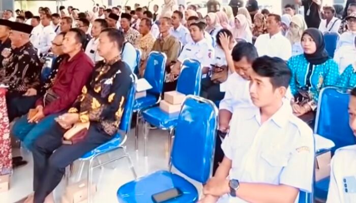 2D4FD2D0 81C4 42F3 8283 2835AC4F1447