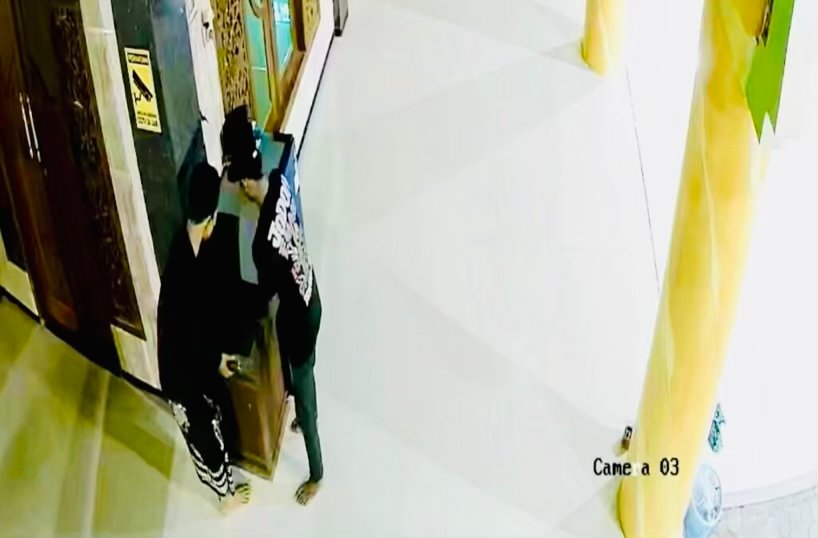 502F7655 D15E 45E4 9922 91E9AD1B404B