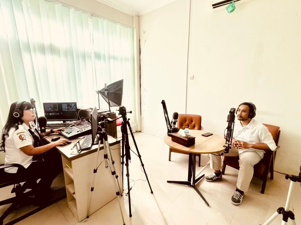 670572E9 79DE 4991 A41D 3BC44678FF63