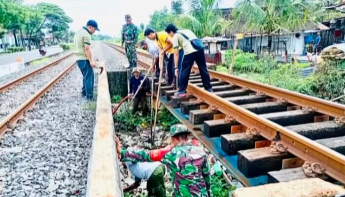 Kodim 0813 Bojonegoro Gelar Gerakan Indonesia Asri