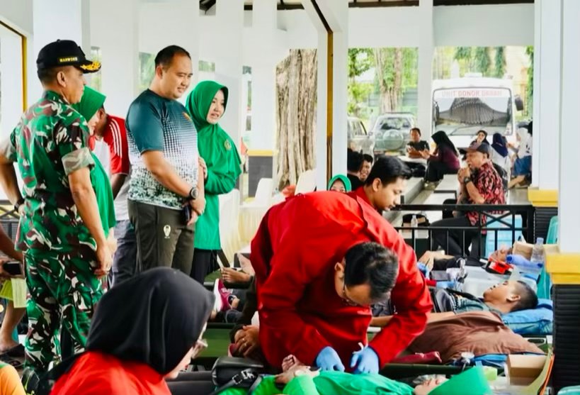 767E8F3B 2EF8 4EAB 9476 5CD87E864FB8