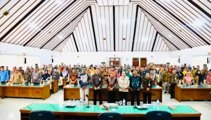 Tingkatkan Mutu Pendidikan, Pemkab Bojonegoro Sosialisasi TKA Guru