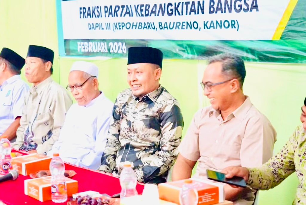 93D21272 5049 4D0A 8435 88B18694391C