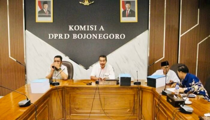 Rapat Kerja Komisi A DPRD Kabupaten Bojonegoro: Pembahasan Jual Beli Tanah