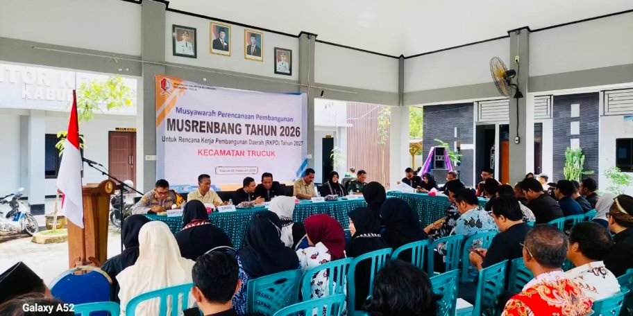 C19DF1AC 8664 4F3C 8412 2B0A1DB9BF5D