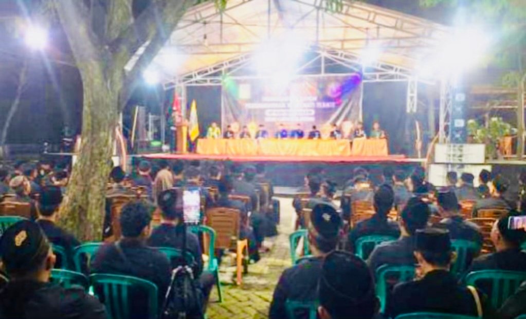 C96E0341 1314 4F88 B844 429F0B1613D1