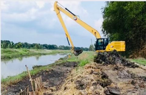 CEDD1C4B B5B7 41B1 899D D91EE04E0D90