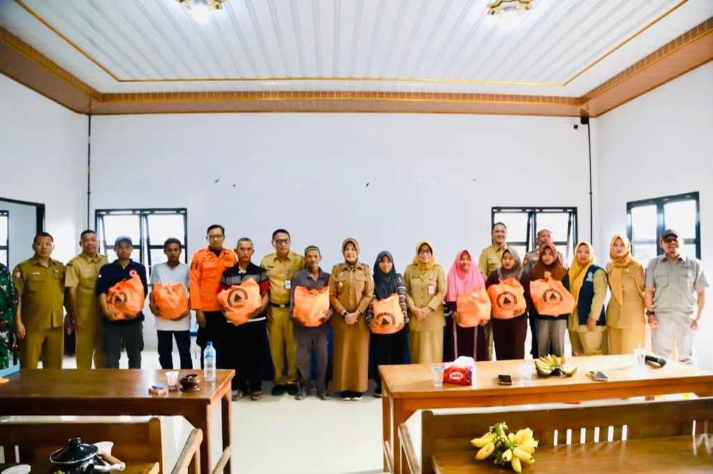 ECDC7200 EA33 40B8 99B9 78EB64EE1C64