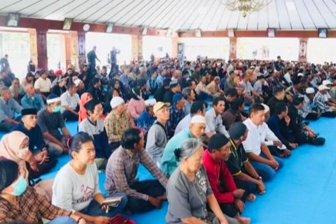 30EF1216 0762 4F30 A54D C6BDF07C33CD