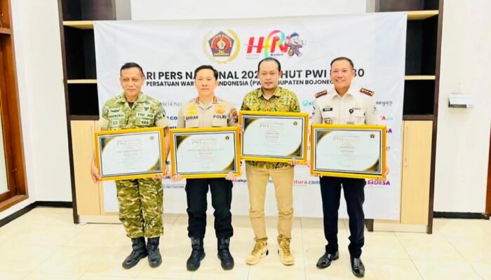 Dari Razia Hingga Pelayanan, Kalapas Bojonegoro Dapat Apresiasi