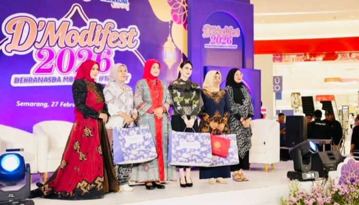 Merajut Spirit Ramadan, Cantika Wahono Kenalkan Potensi Wastra Bojonegoro di Semarang