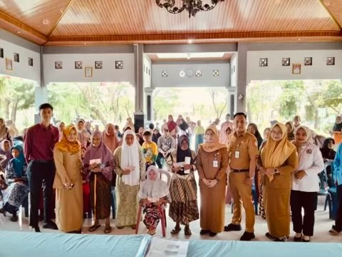 83DC8D11 E559 4641 A688 F008CFC9015B