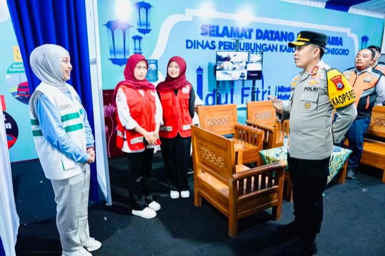 91C8BA80 BB72 42E5 B4E3 C427594A6E18