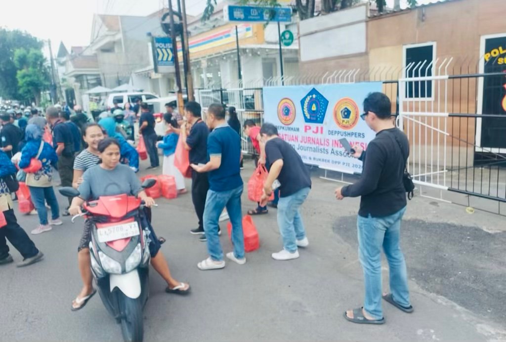 9CDBFD05 FC6E 4A37 B63F 8CC126399F0F