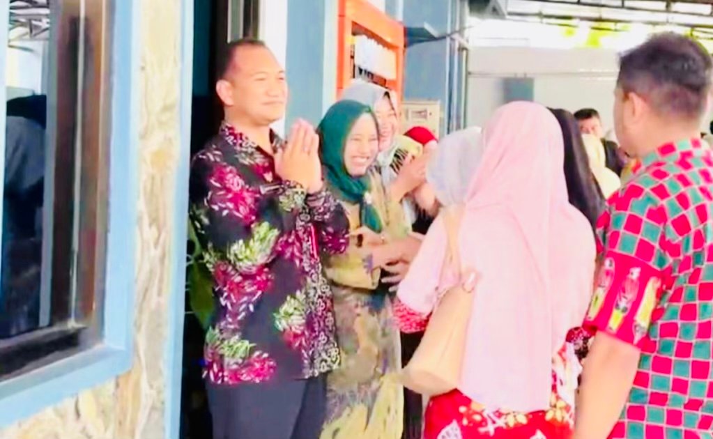 F75C690C 9EA1 4B77 8AC4 4D98E123B4FF