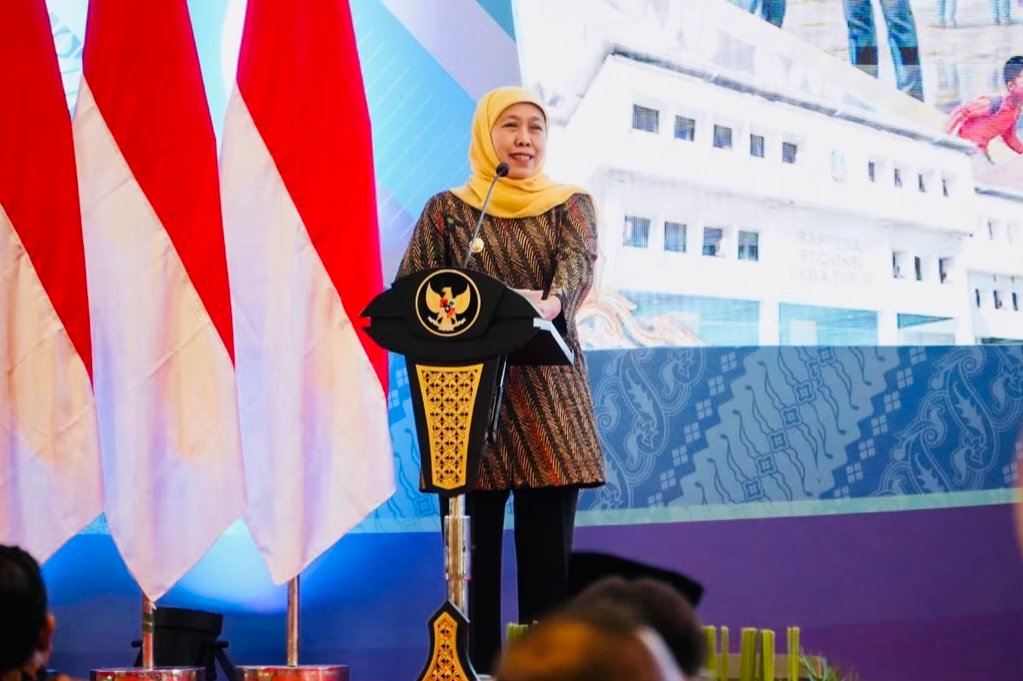 2B7100AC 3706 4821 8AF7 3614C3CA095E