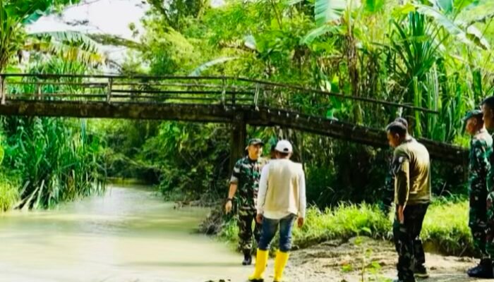 Dandim 0813 Bojonegoro Tinjau Lokasi Rencana Pembangunan Jembatan Beton Napis-Ngawi