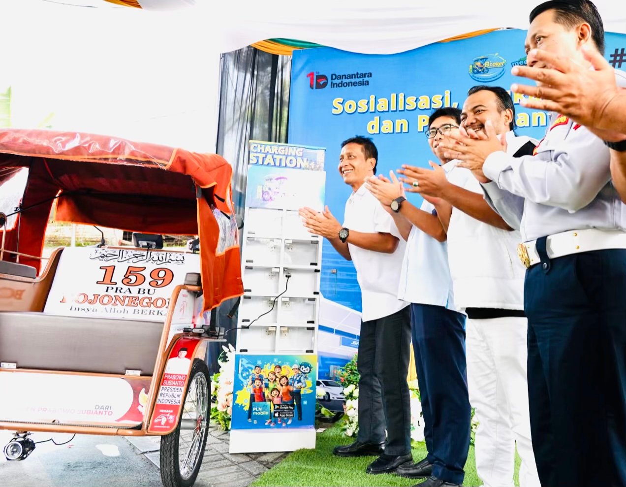 4EB65E88 734F 4267 976F 59FAEA7E9525