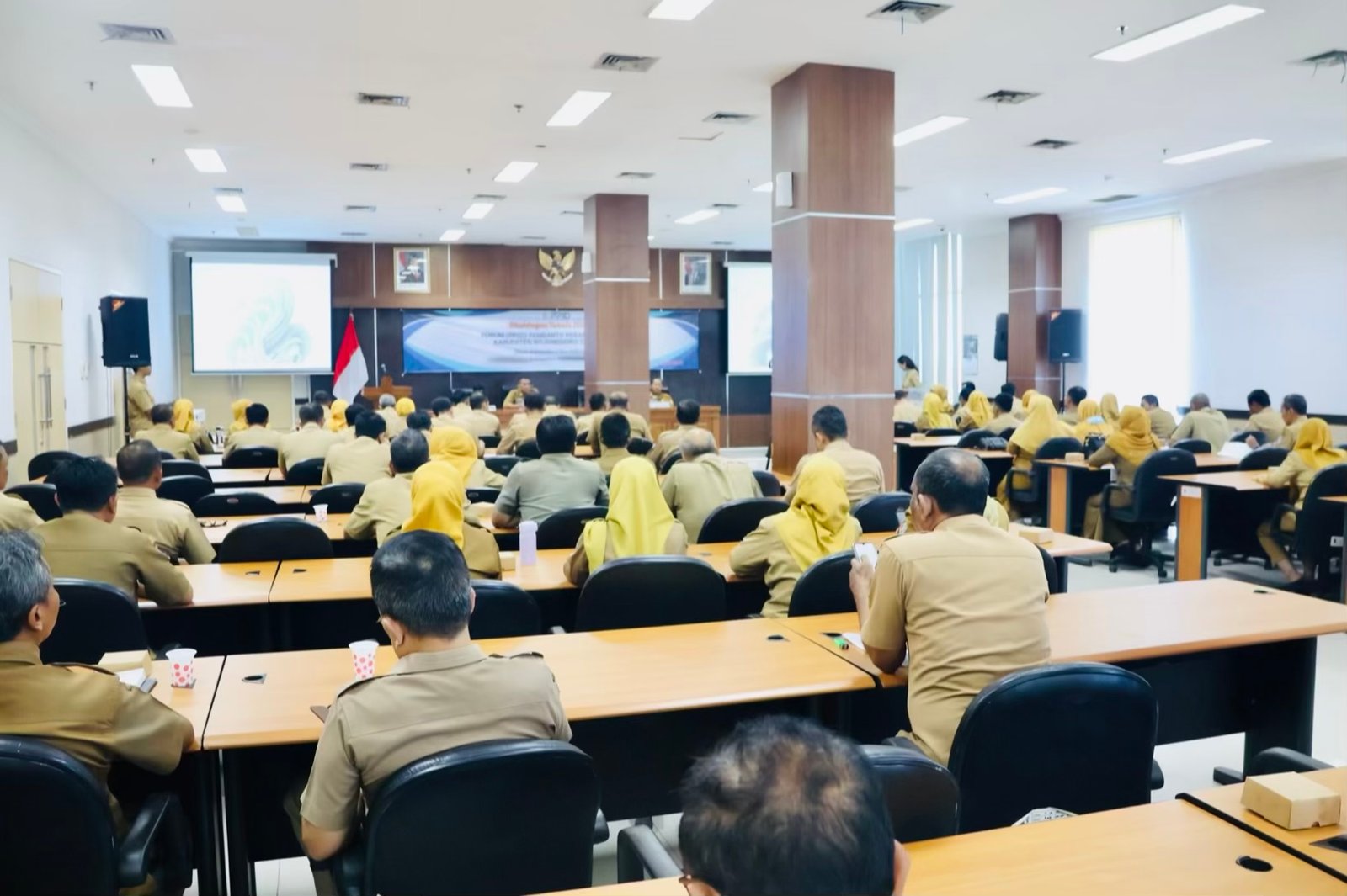 60EC5E20 882D 4A75 93F3 C3CDD6D1B910