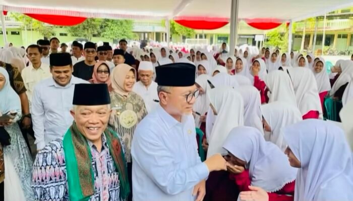 Menko Pangan Percepat Makan Bergizi Gratis dan Tinjau Stabilitas Harga di Bojonegoro