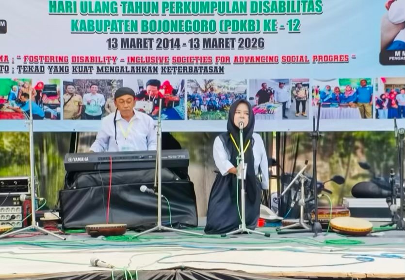 A676904D C793 467C A9C0 7A5E677F8D8E