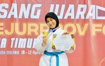 Adilia Azka, Siswi SMPN 1 Bojonegoro Sabet Medali Emas di Kejurprov Karate Jatim 2026