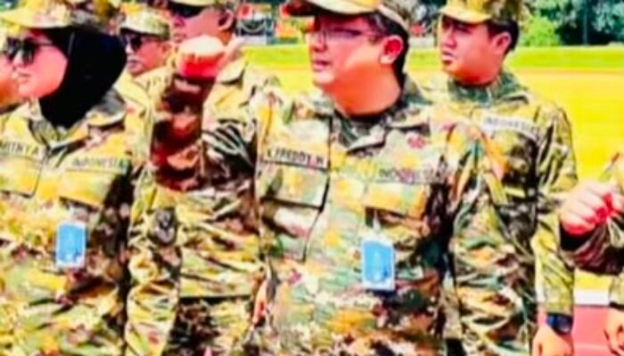 Gembleng Kedisiplinan, Ketua DPRD Lamongan ‘Nyantri’ di Akmil