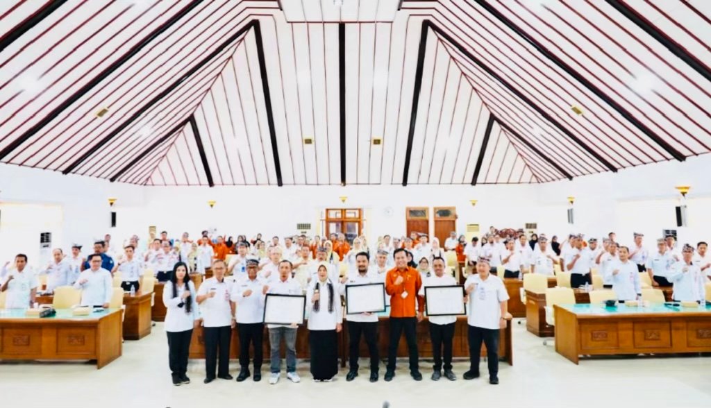 F777E4FF 1F59 456F B102 41CE4867D1FA