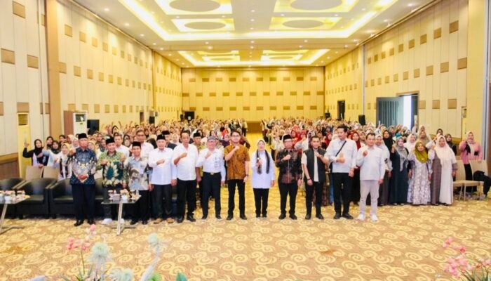 Wakil Ketua DPRD Bojonegoro Hadiri Sosialisasi Jaminan Produk Halal