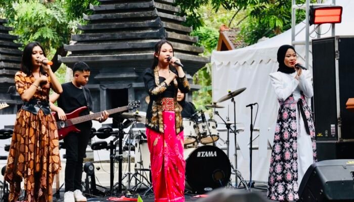 Pelataran Kayangan Api Jadi Saksi Final Jingle Geopark Bojonegoro