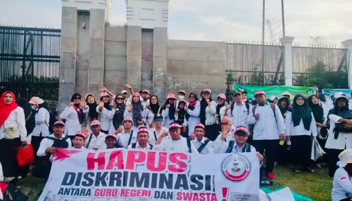 Aksi SIAGA 2026: DPR Janji Guru Swasta Bisa Jadi ASN dan PPPK
