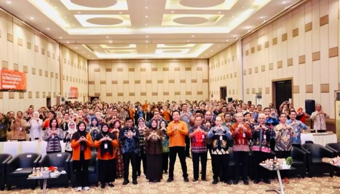 Nurul Azizah Buka Pelatihan Sensus Ekonomi Bojonegoro